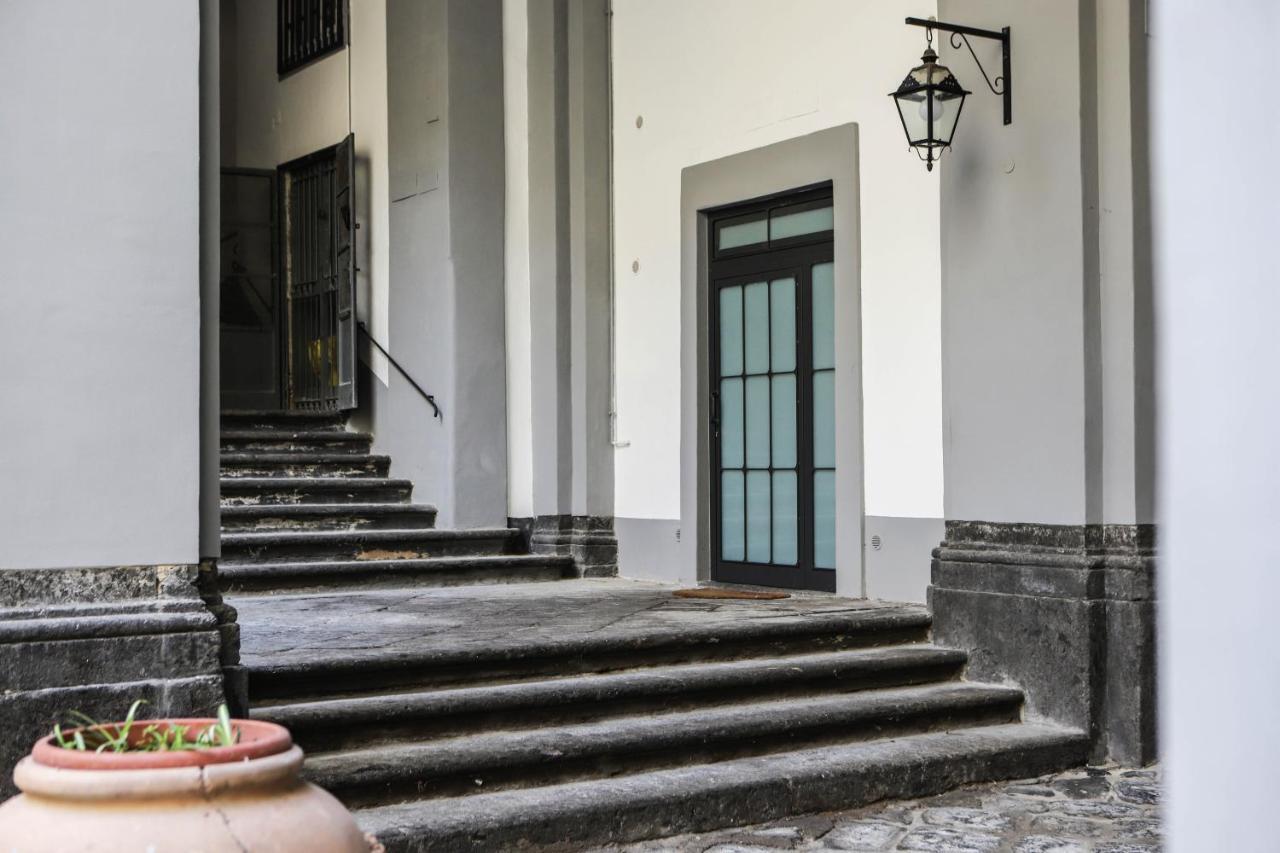 Il Loggiato By Wonderful Italy Apartment Napoli Exterior foto
